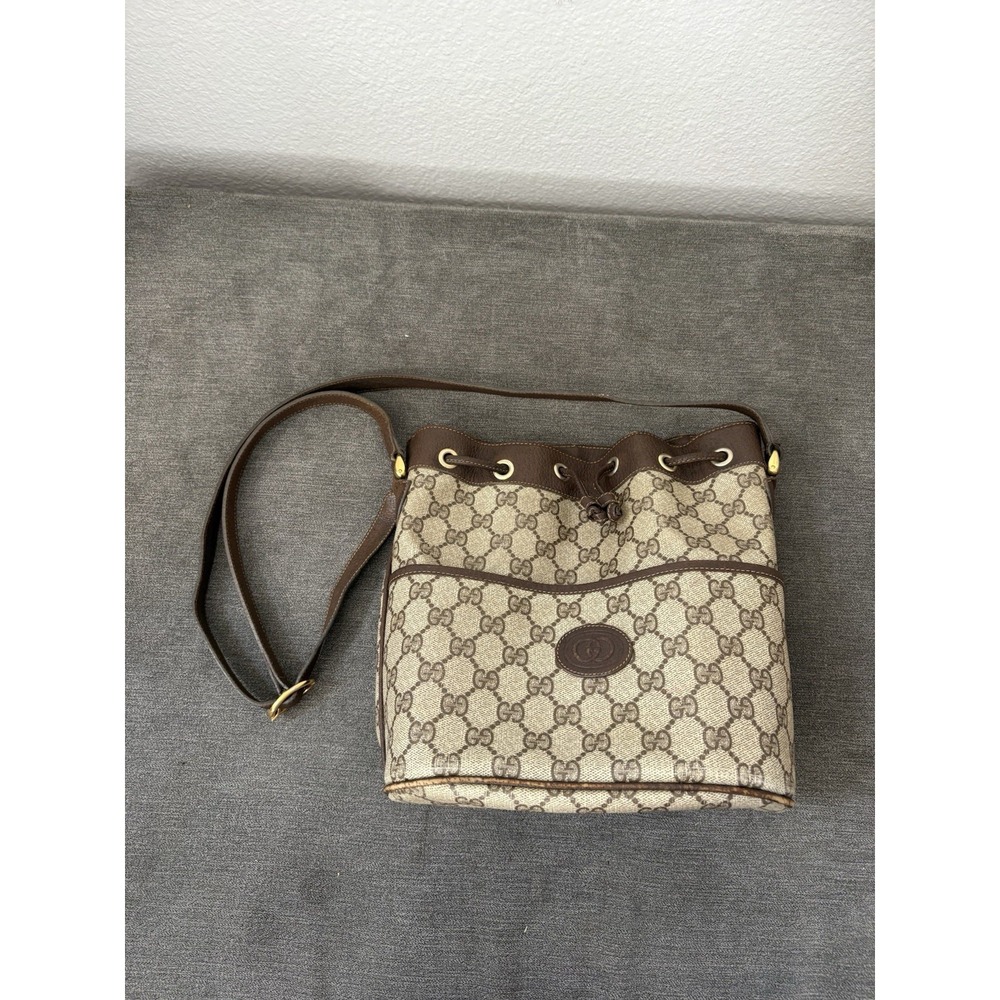 GUCCI‎ Vintage GG Canvas Bucket Drawstring Crossbody Dark Bag Brown Y2K